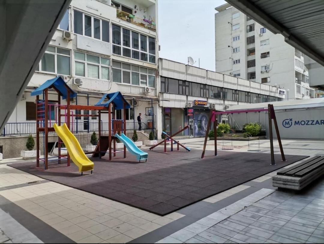 Calla 4 Apartment - Main Square, In The City Shopping Center - Parking Slot With Securiti And Video Camera Skopje Eksteriør billede