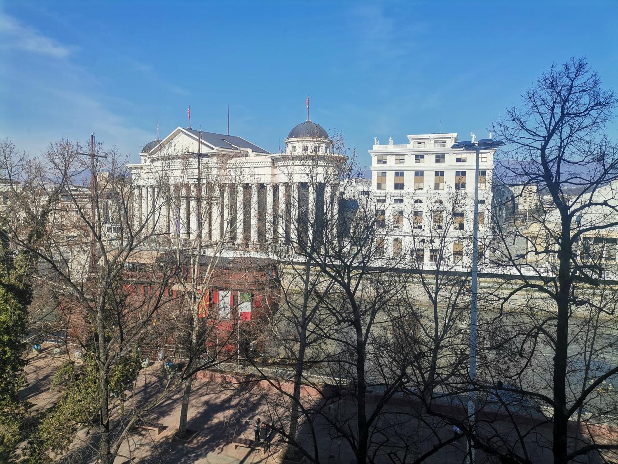 Calla 4 Apartment - Main Square, In The City Shopping Center - Parking Slot With Securiti And Video Camera Skopje Eksteriør billede
