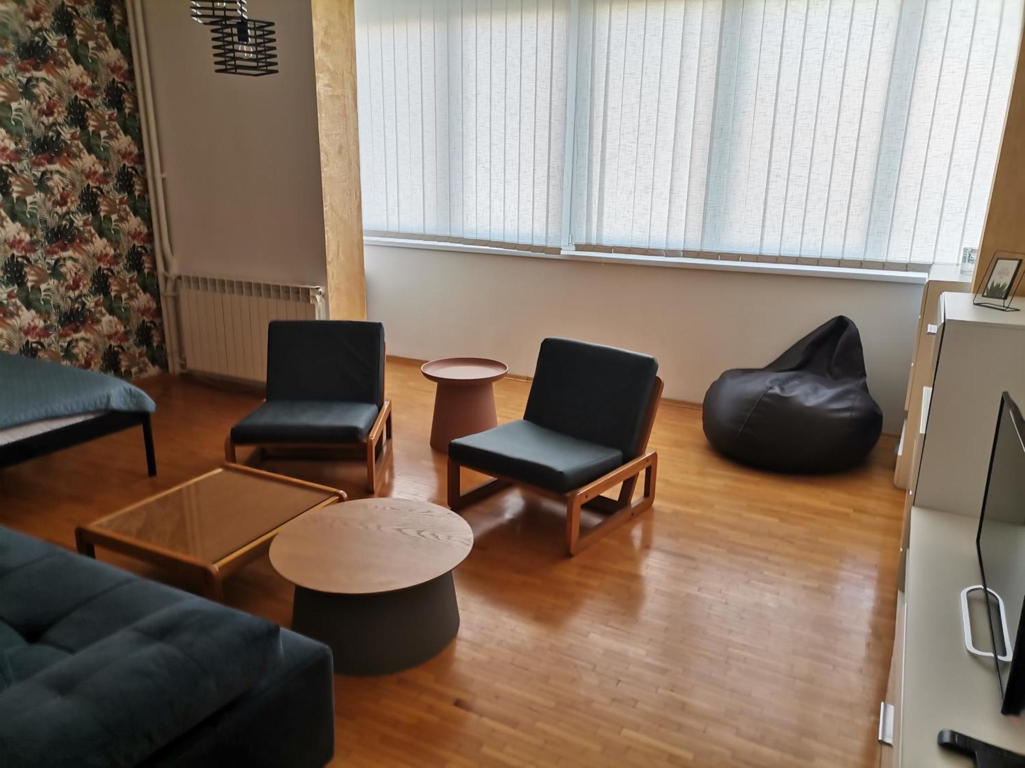 Calla 4 Apartment - Main Square, In The City Shopping Center - Parking Slot With Securiti And Video Camera Skopje Eksteriør billede