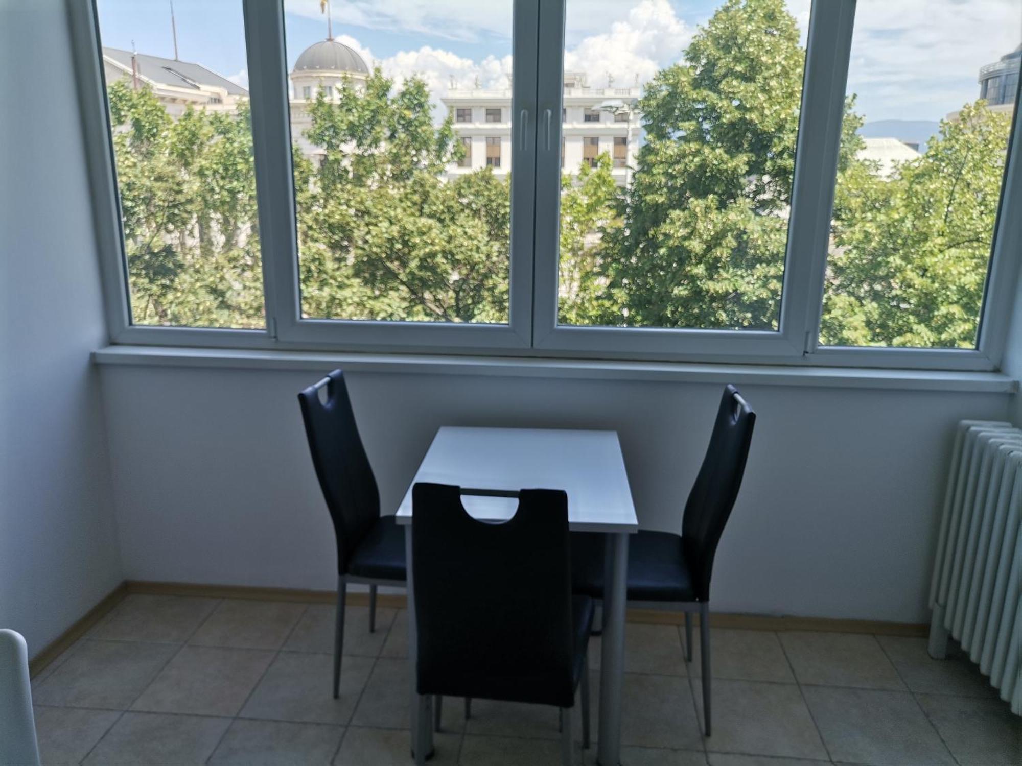 Calla 4 Apartment - Main Square, In The City Shopping Center - Parking Slot With Securiti And Video Camera Skopje Eksteriør billede